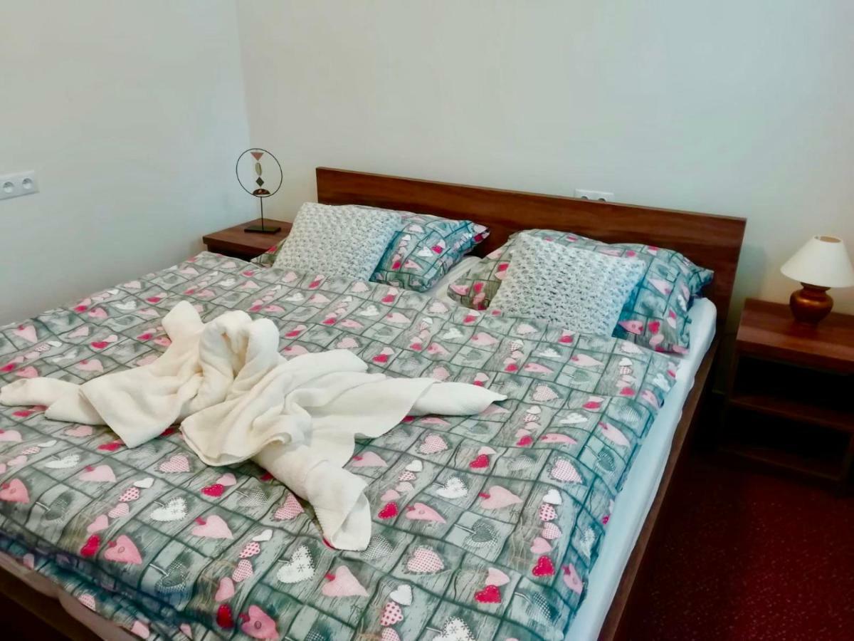 Apartman Lucky-Rea Деменівська Долина Екстер'єр фото